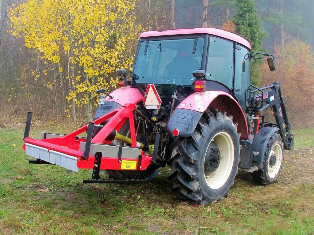 Maquinaria agrícola para triturar raíces